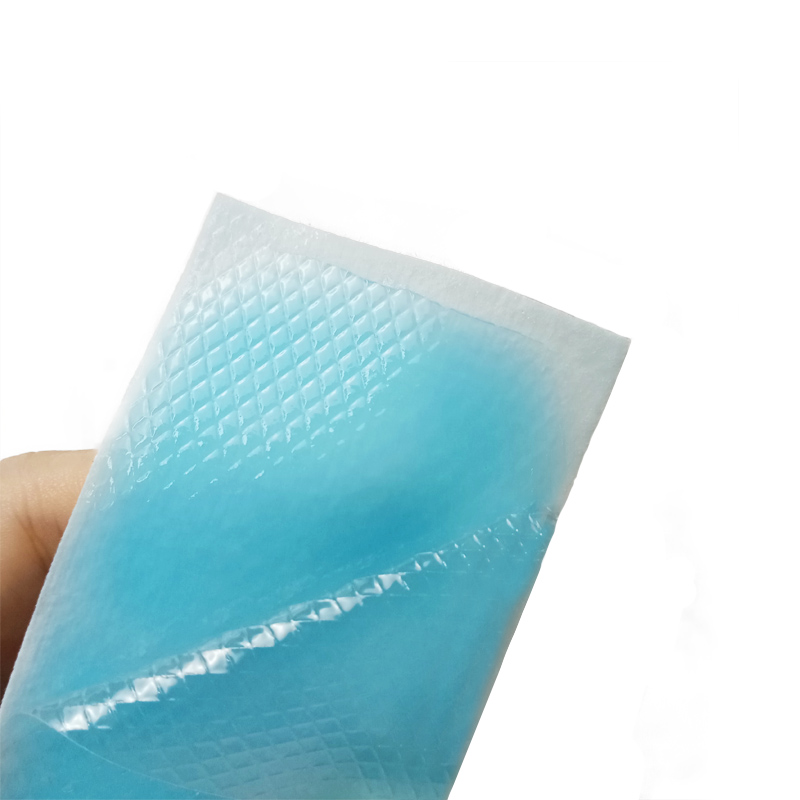 CE ISO Free Sample Certification Free New Product Body Reducing Fever Cooling Gel Patch For Kids Cooling Forehead Strips